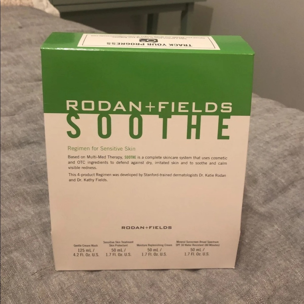 BRAND NEW RODAN AND FIELDS SOOTHE REGIME